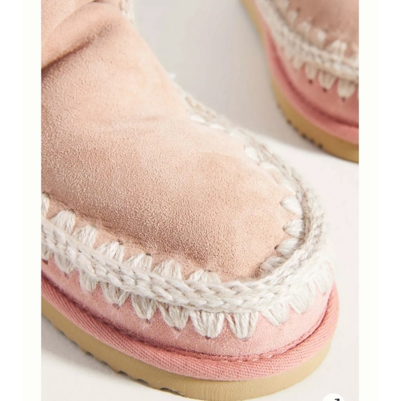 MOU  Colorblocked Shearling-Lined  Sheepskin Boots​ - Picture 4 of 7